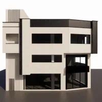 مغازه تجاری بزرگ سه نبش