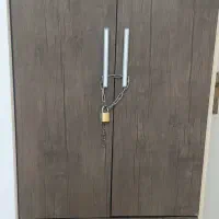 کمد سالم و تمیز، فروش فوری با قیمت بسیار مناسب