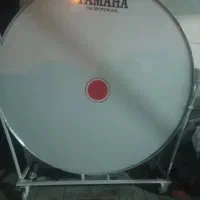 طبل بزرگ دو متری