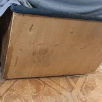 جعبه جلو چرخ و نیمکت فروشی