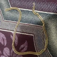 گردنبند طلایی استیل رنگ ثابت