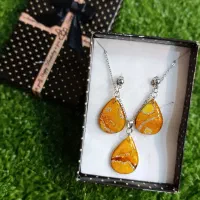 اموزش رزین و سنگ مصنوعی