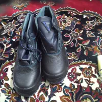 فروش یک عدد کفش ایمنی|کیف، کفش، کمربند|اهواز, شهرک نفت|دیوار