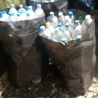 بطری آب ونوشابه
