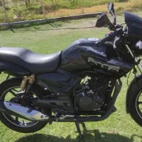 موتور سیکلت آپاچی 180