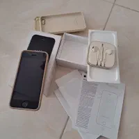 آیفون SE 2016 خاکستری 16 گیگ در حد آک