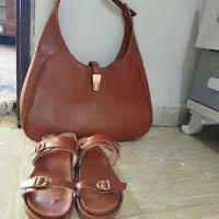 صندل وکیف هرکدام ۴۵۰ نو