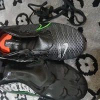 کتونی استوک فوتبالی سایز 39