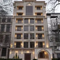 آپارتمان-136-متر-خیام-روبه-نما-سلطنتی