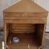 خانه بزرگ سگ|لوازم جانبی حیوانات|بجنورد, |دیوار