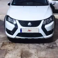 کوییک آراس سفید مشکی