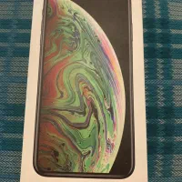 Iphone xs max 64 gig