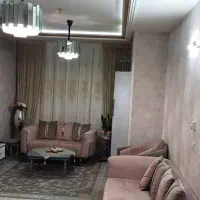 یک جفت لوستر پیانو|لوستر و چراغ آویز|اصفهان, بهارستان (مخابرات)|دیوار