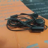 هندزفری نوکیا روی کارتن