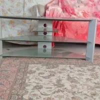 زیر تلویزیون