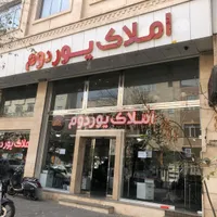 آپارتمان ۲۶۰ متر،کلید نخورده ،صائب ، املاک یوردوم