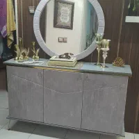 کنسول و آینه|بوفه، ویترین، کنسول|شاهینشهر, مسکن مهر|دیوار