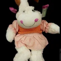 عروسک زیبا و نو