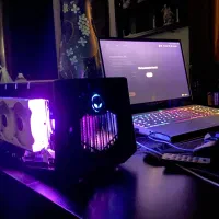 لپ تاپ AREA51M بهمراه Alienware amplifire