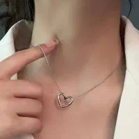 گردنبند دفرمه قلب قلبی مینی‌مال ولنتاین