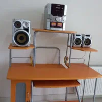 میز کامپیوتر