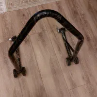 نگه دارنده موتور  سیکلت