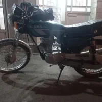 موتور سیکلت مدل هوندا