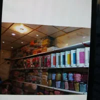 قفسه ی مغازه