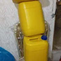 ظرف ۲۰ لیتر در حد نو|ظروف نگهدارنده، پلاستیکی، یکبارمصرف|فولادشهر, B5|دیوار