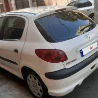 پژو ۲۰۶