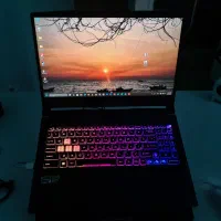 لپتاپ گیمینگ msi rtx4060 و  لوازم کامل