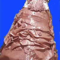 کرایه لباس عروس و تل کریستالی|لباس|شیراز, قلعه نو|دیوار