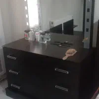 سرویس خواب دو نفره و کمد|تخت و سرویس خواب|هشتگرد, شهرک ارم غربی|دیوار