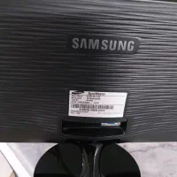 مانیتور سامسونگ ۱۹ اینچ در حد نو