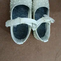 کفش بچگانه مجلسی|کفش و لباس بچه|میانه, |دیوار