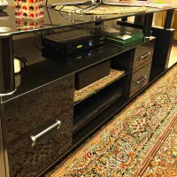 میز تلوزیون شیشه ای مشکی