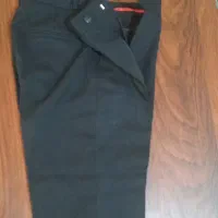 تعدادی پارچه و شلوار مردانه نو