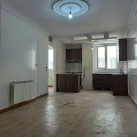 ۴۳ متر ۱ خوابه آسانسور انباری