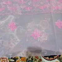 تعدادی چادر جافون دوخته شده