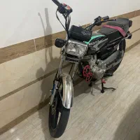 موتور ۲۰۰بسیار زیبا وتمیز