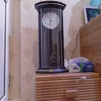 ساعت دیواری سالم