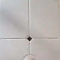 آبگرمکن دیواری بوتان b3115  شمعکی سالم