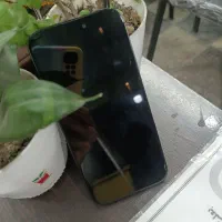 اپل iPhone 16 Pro Max با حافظهٔ ۱ ترابایت