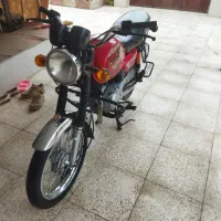 باکسر باجاج ۱۲۵