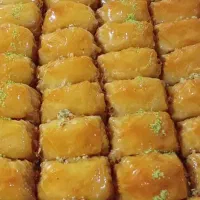 باقلوا شیر عسلی پخت روز|خوردنی و آشامیدنی|قم, باغ کرباسی|دیوار