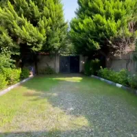 ویلا باغ سر سبز و دنج / سند شش دانگ / آماده سکونت|فروش خانه و ویلا|چمستان, |دیوار