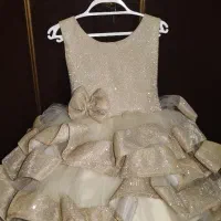 پیراهن دخترانه