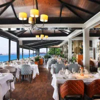 کمک انبار دار