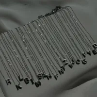 گردنبند حروف