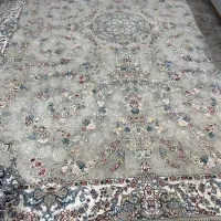 فرش ۹ متری زمرد مشهد ۷۰۰ شانه ماشینی